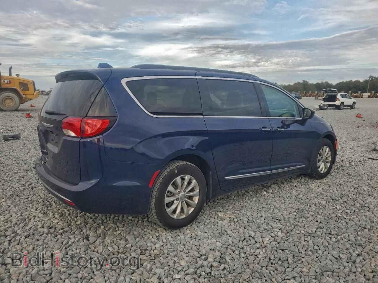 2017 CHRYSLER PACIFICA - VIN: 2C4RC1BG0HR513183 - Фото 3