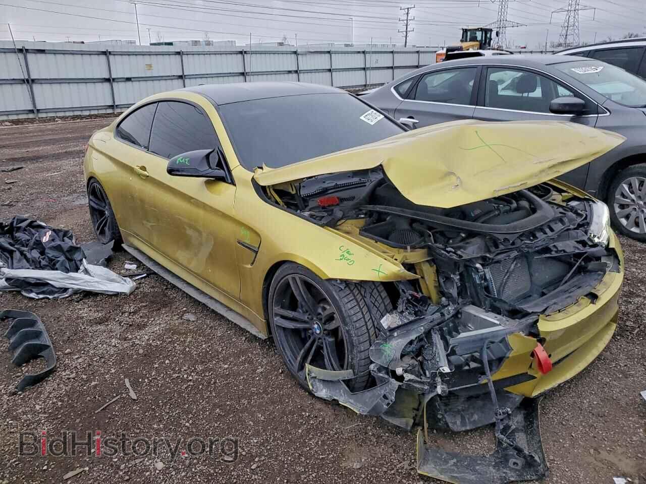 2015 BMW M4 - VIN: WBS3R9C51FK329892 - Фото 4
