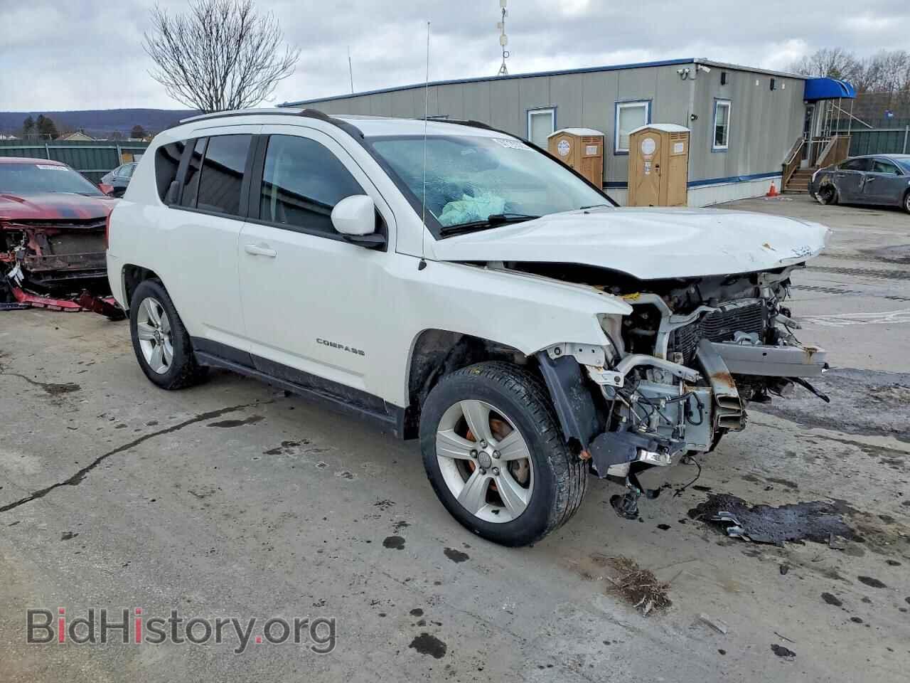 2015 JEEP COMPASS - VIN: 1C4NJDEB2FD258994 - Photo 4