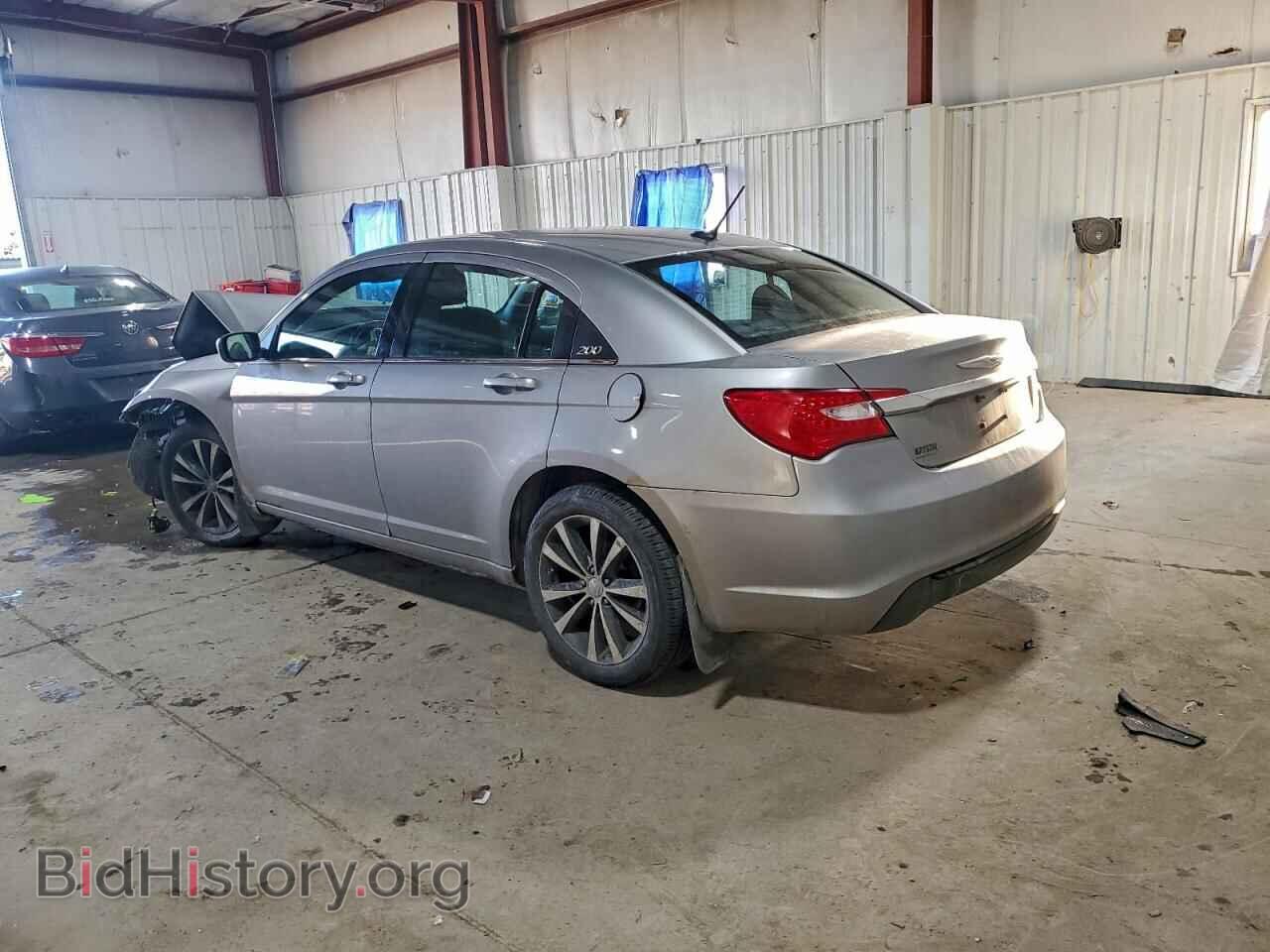 2014 CHRYSLER 200 - VIN: 1C3CCBBB0EN180173 - Фото 2
