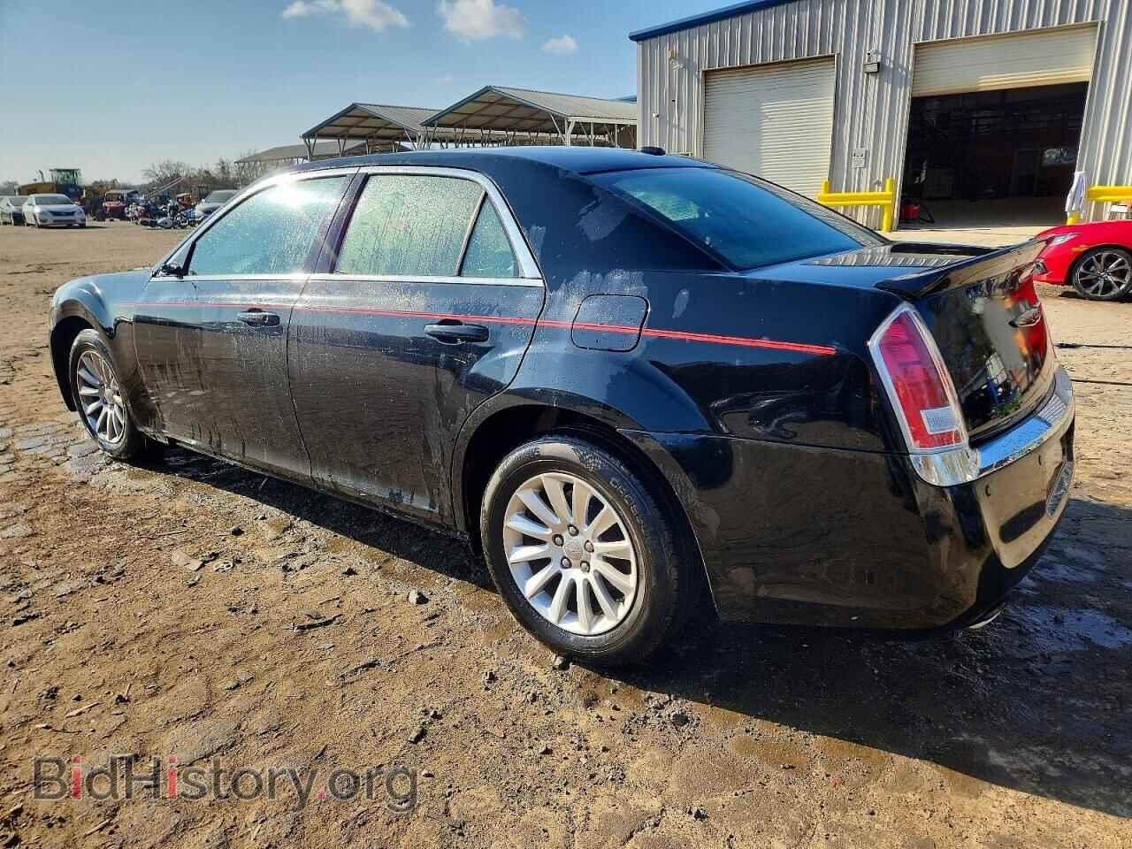 2012 CHRYSLER 300 - VIN: 2C3CCAAGXCH201981 - Photo 2