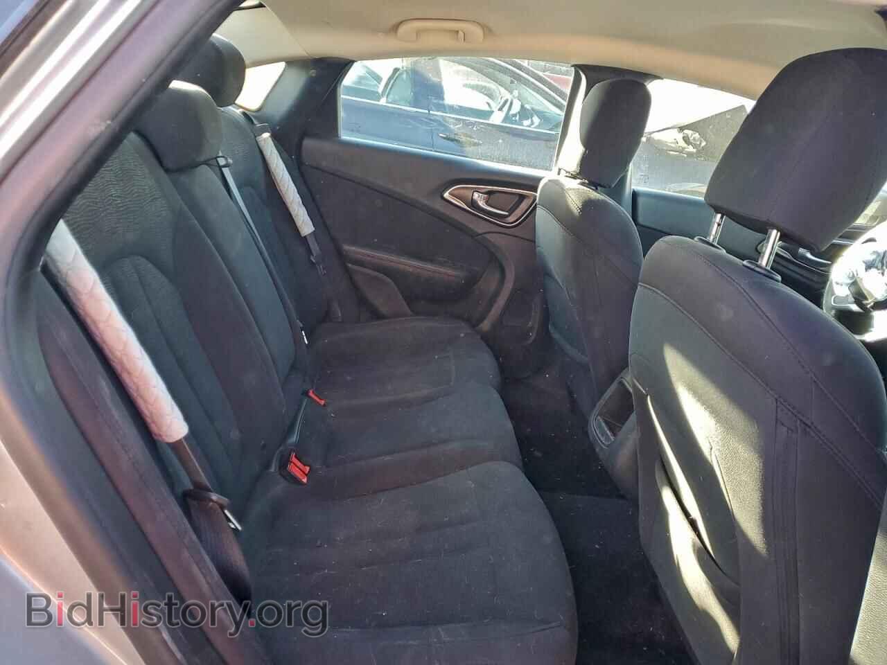 2016 CHRYSLER 200 - VIN: 1C3CCCAB0GN136698 - Photo 10