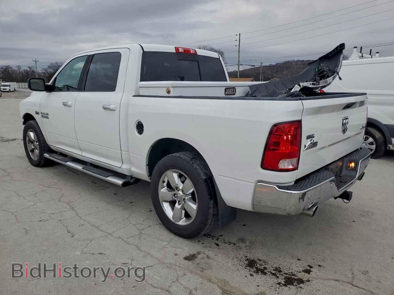 2017 RAM 1500 - VIN: 3C6RR7LT5HG522830 - Photo 2