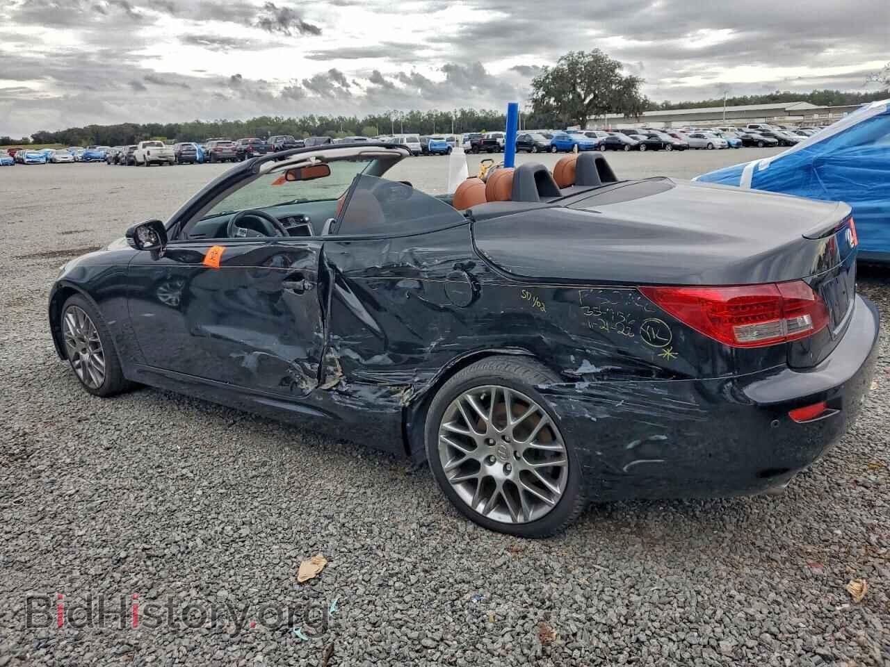 2011 LEXUS IS - VIN: JTHFE2C28B2506105 - Photo 2