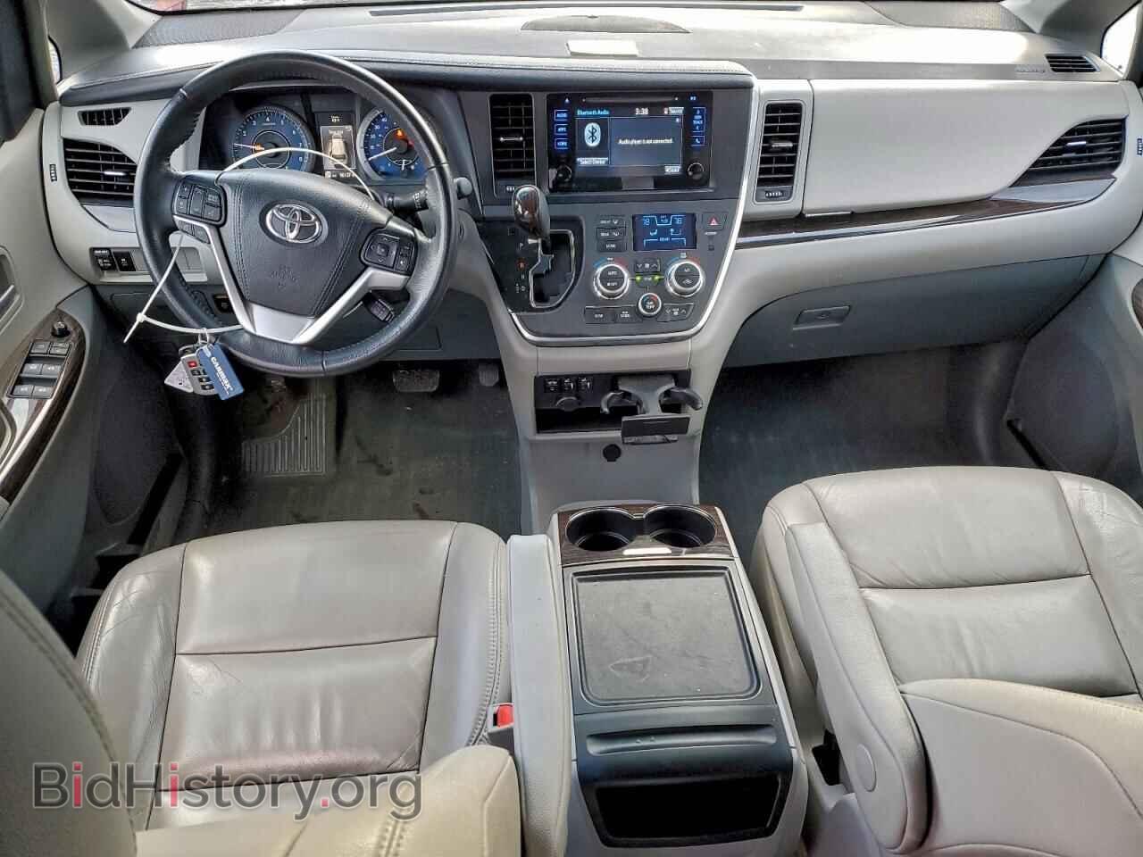 2017 TOYOTA All Models - VIN: 5TDDZ3DC0HS181204 - Фото 8