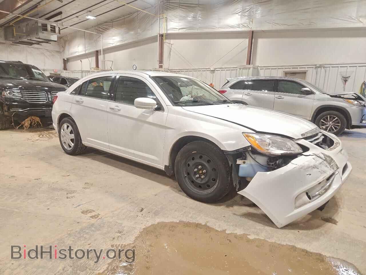 2013 CHRYSLER 200 - VIN: 1C3CCBAB7DN642468 - Photo 4
