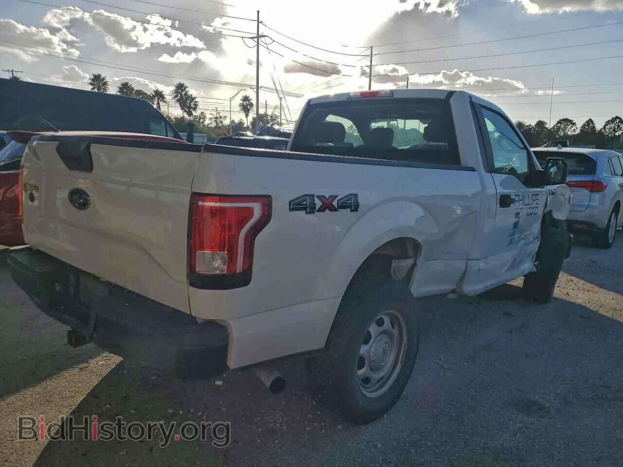 2017 FORD All Models - VIN: 1FTMF1EP0HFC12286 - Фото 3