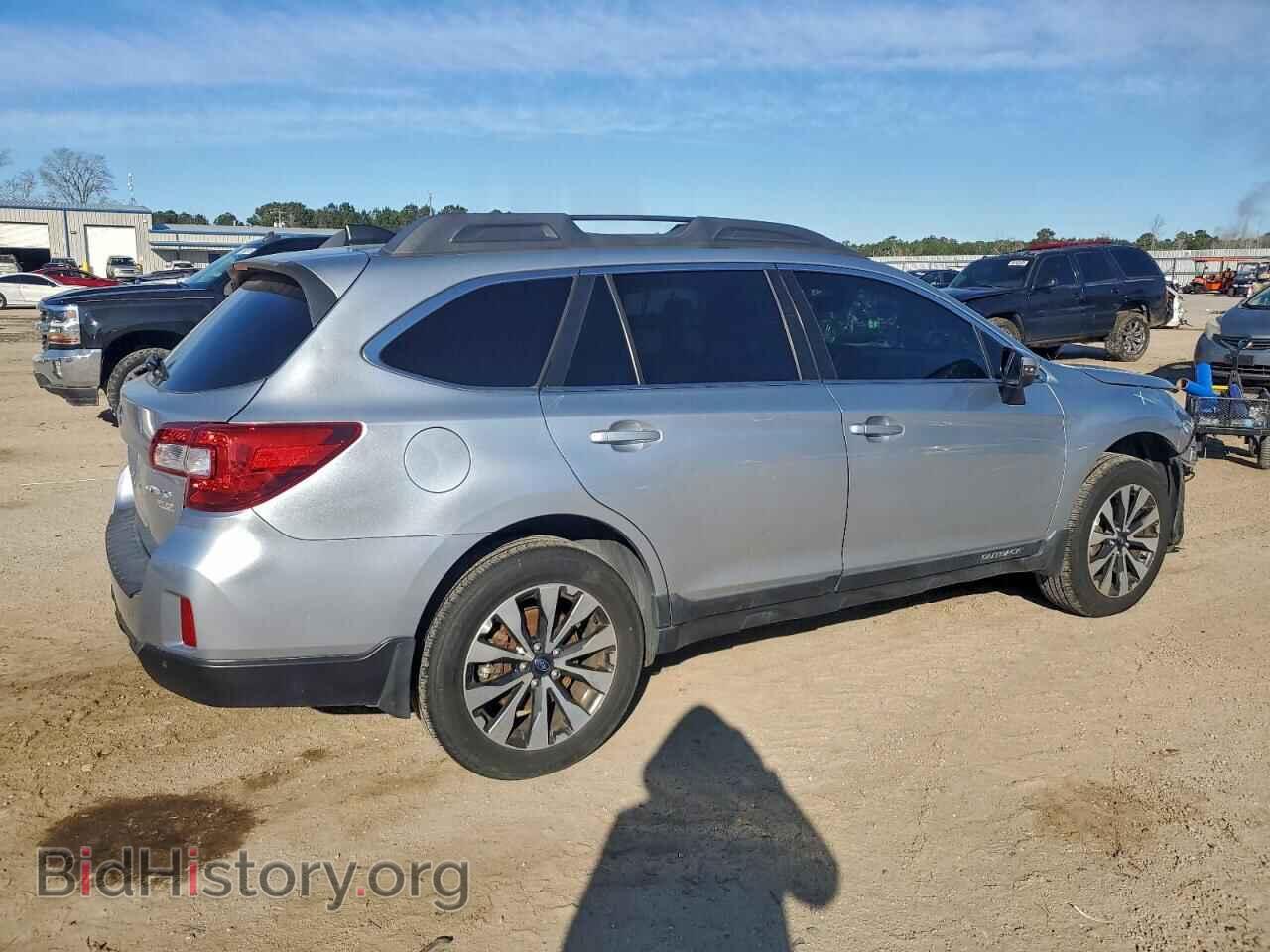 2017 SUBARU OUTBACK - VIN: 4S4BSANC3H3246672 - Фото 3