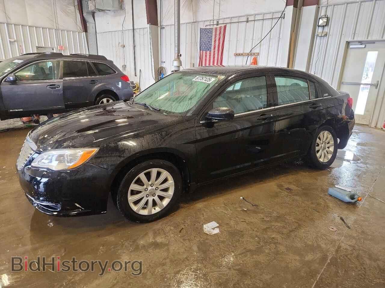 Фотография 1C3CCBBG2DN607945 - CHRYSLER 200 2013