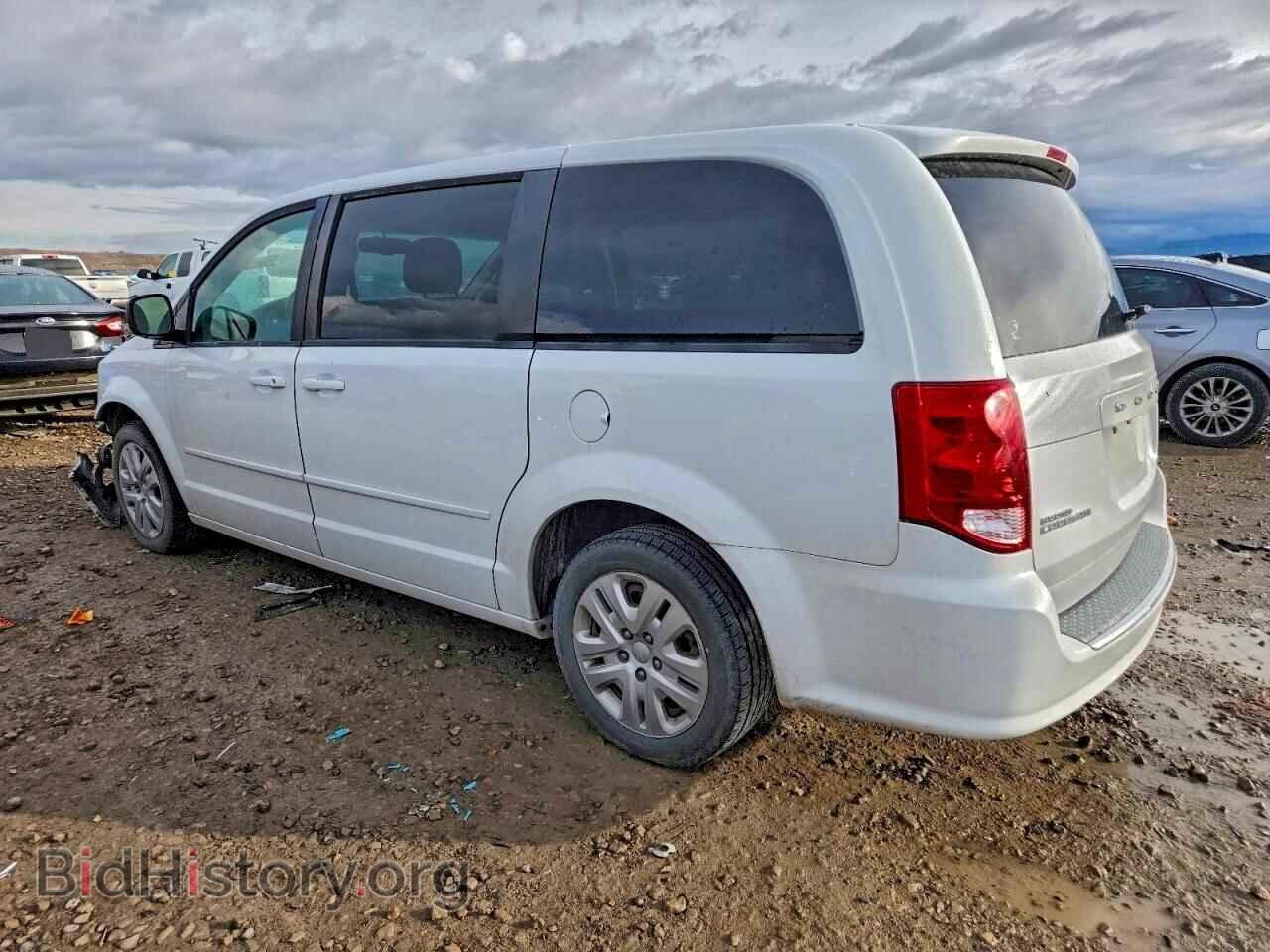 2017 DODGE CARAVAN - VIN: 2C4RDGBG2HR731285 - Photo 2