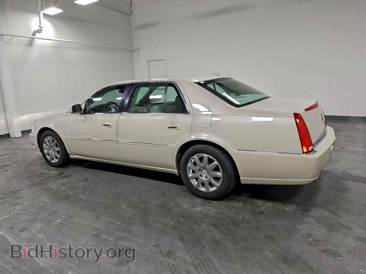 2011 CADILLAC DTS - VIN: 1G6KH5E65BU138109 - Фото 2