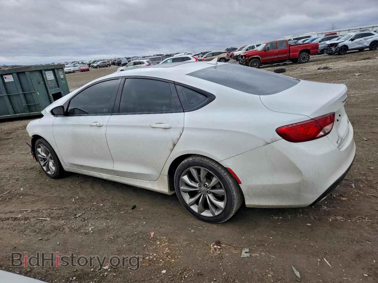 2016 CHRYSLER 200 - VIN: 1C3CCCBB7GN104751 - Photo 2