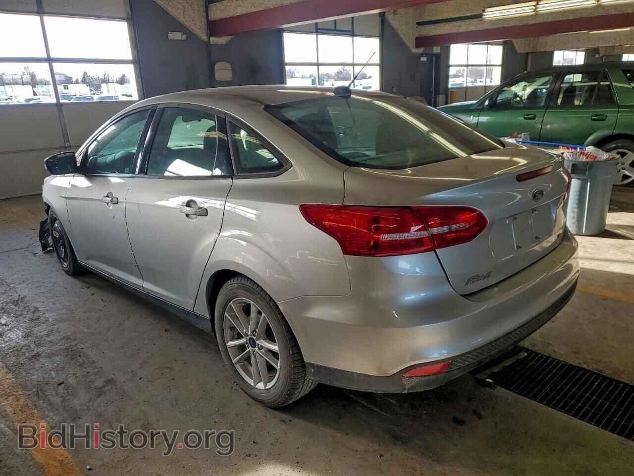 2017 FORD FOCUS - VIN: 1FADP3F24HL346592 - Фото 2