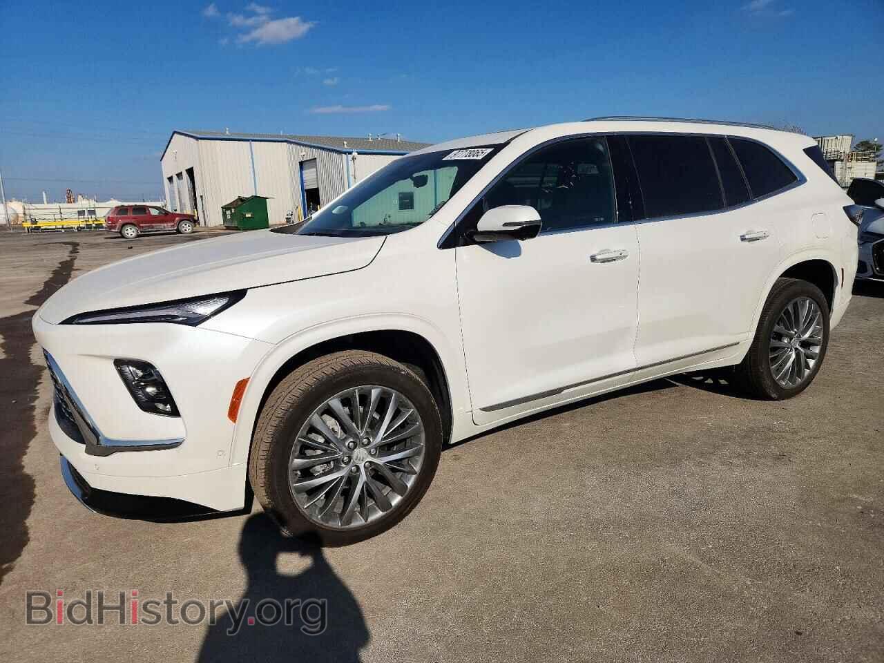 Photo 5GAERCRS4SJ131027 - BUICK ENCLAVE 2025
