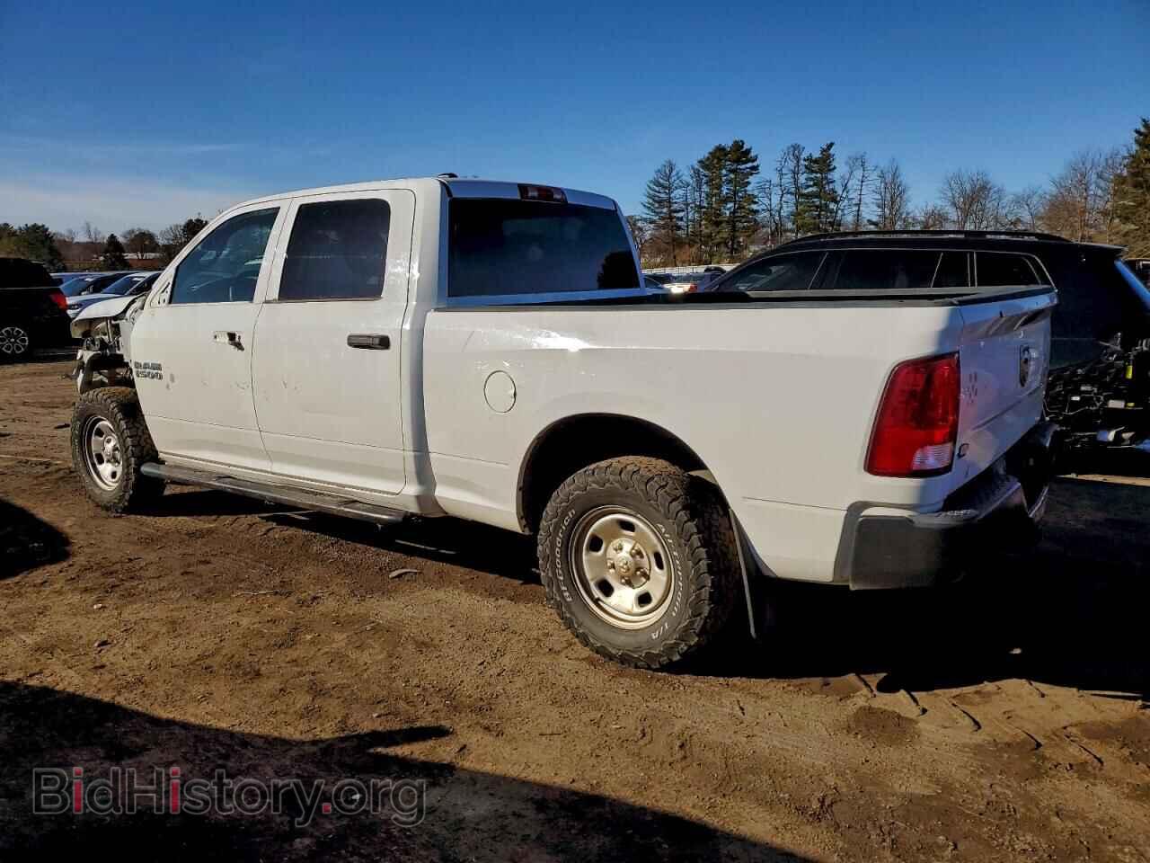 2018 RAM 1500 - VIN: 1C6RR7ST7JS309023 - Photo 2