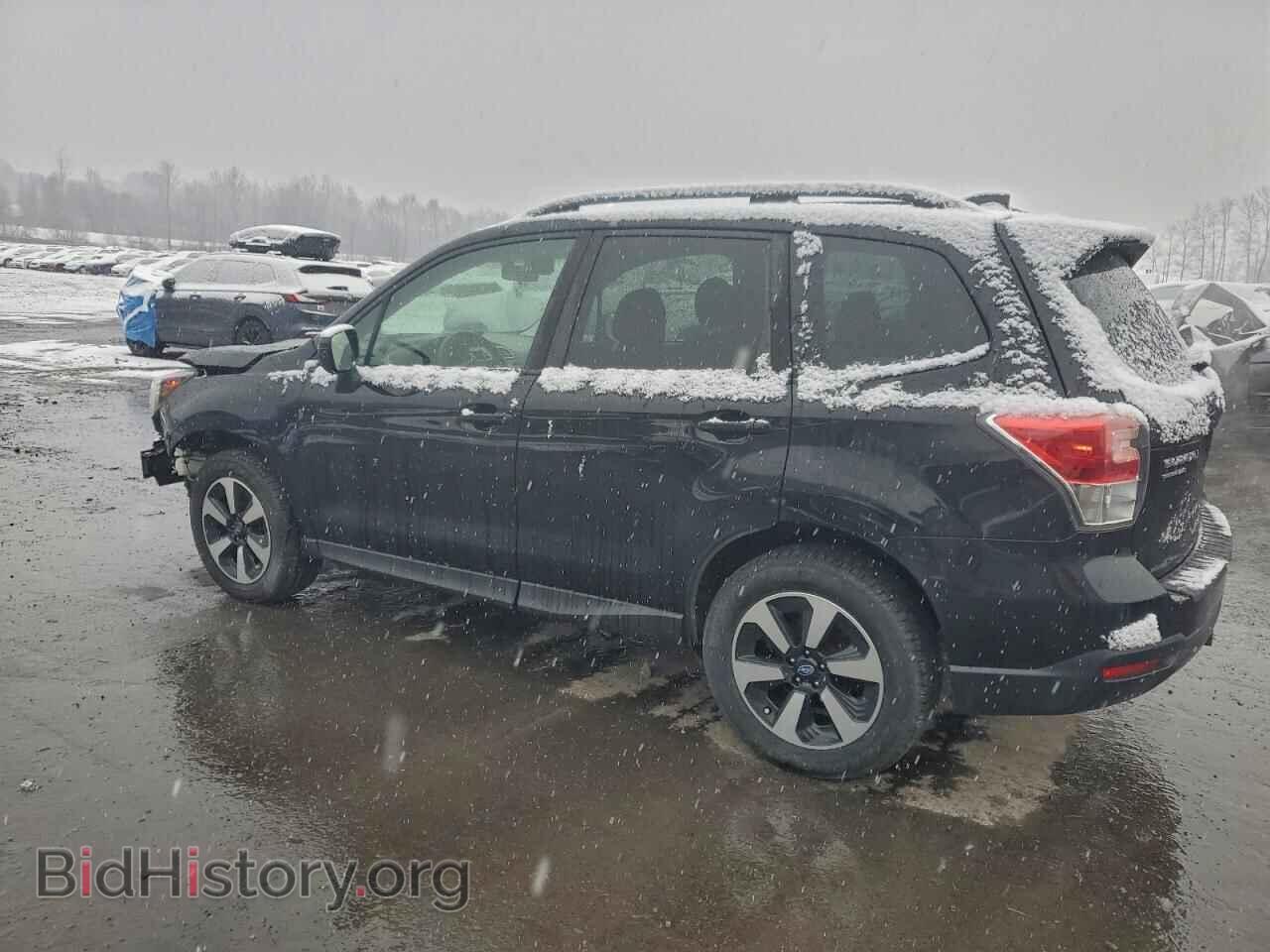 2018 SUBARU FORESTER - VIN: JF2SJAEC0JH450220 - Photo 2