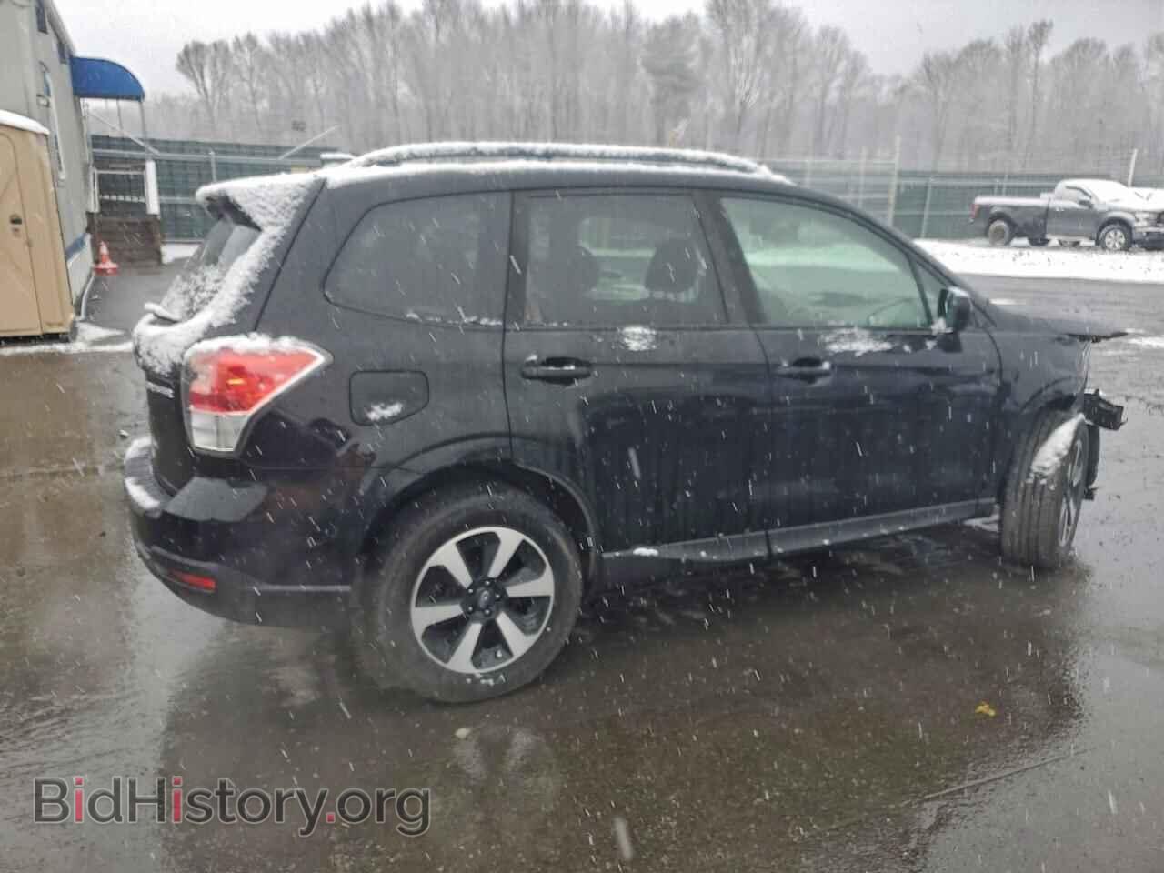 2018 SUBARU FORESTER - VIN: JF2SJAEC0JH450220 - Photo 3