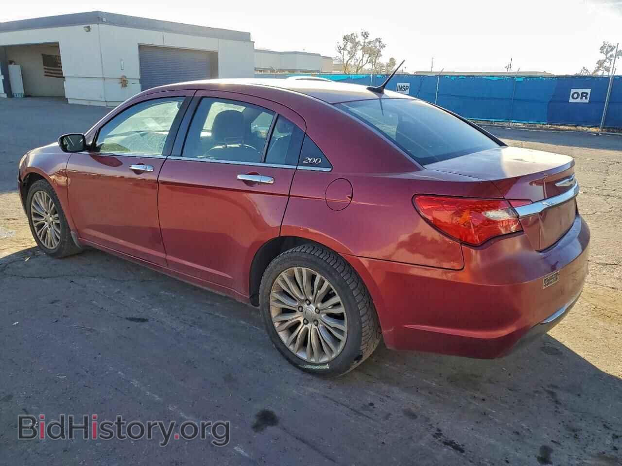 2011 CHRYSLER 200 - VIN: 1C3BC2FG1BN584368 - Фото 2