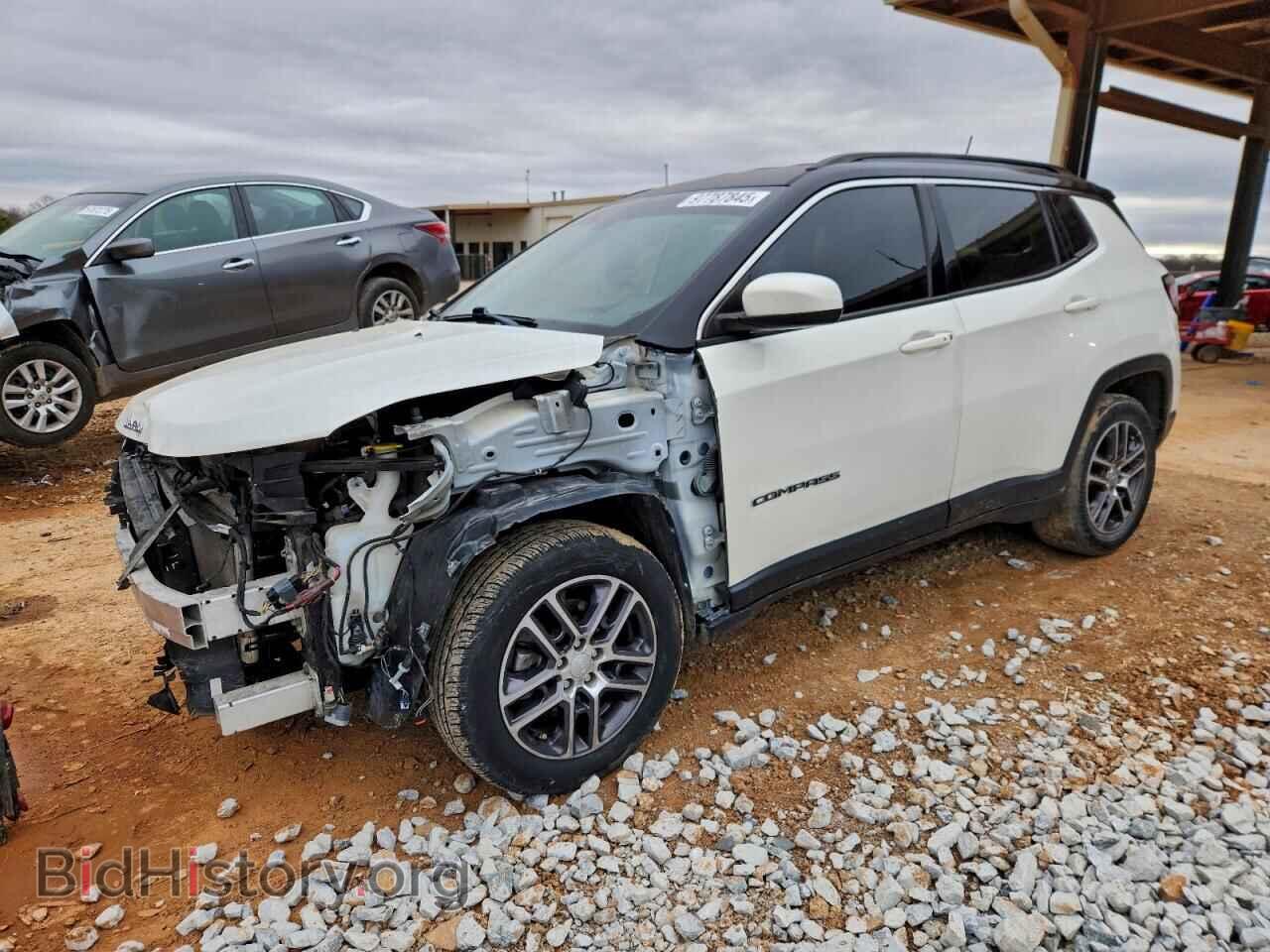 Photo 3C4NJCBB0KT763046 - JEEP COMPASS 2019
