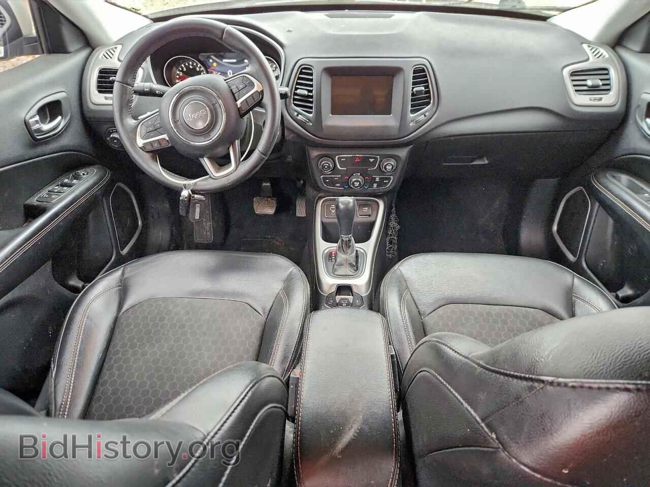 2019 JEEP COMPASS - VIN: 3C4NJCBB0KT763046 - Фото 8