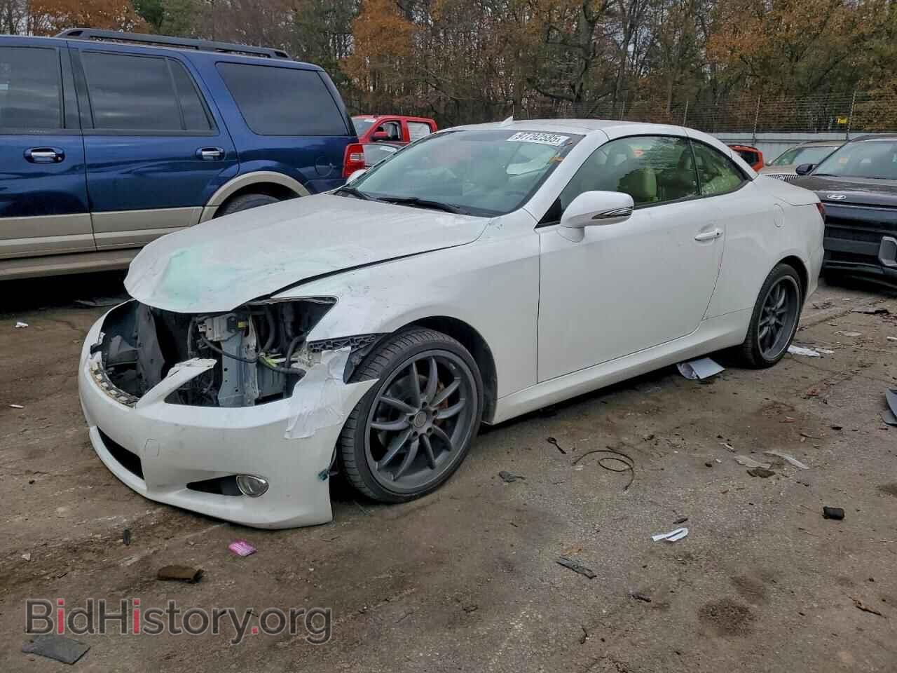 Photo JTHFF2C27D2527916 - LEXUS IS 2013
