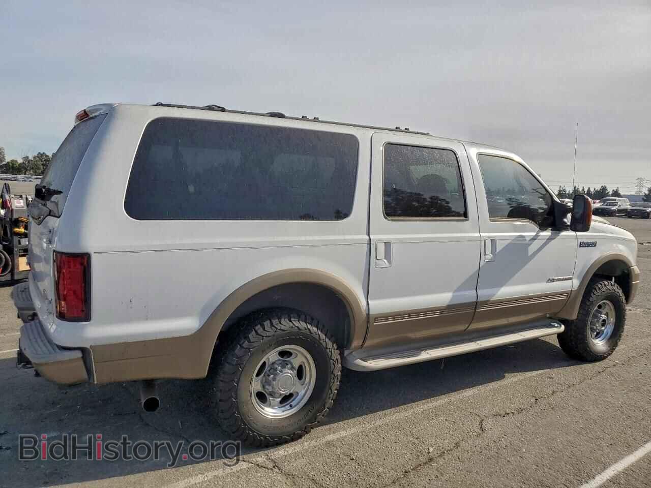 2005 FORD EXCURSION - VIN: 1FMSU45P35EB37028 - Photo 3