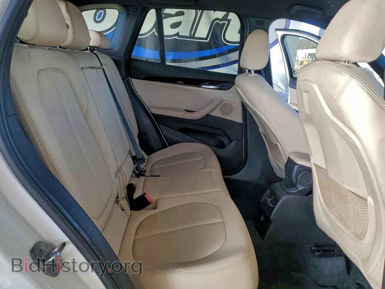 2018 BMW X1 - VIN: WBXHT3C37J5L24801 - Фото 10