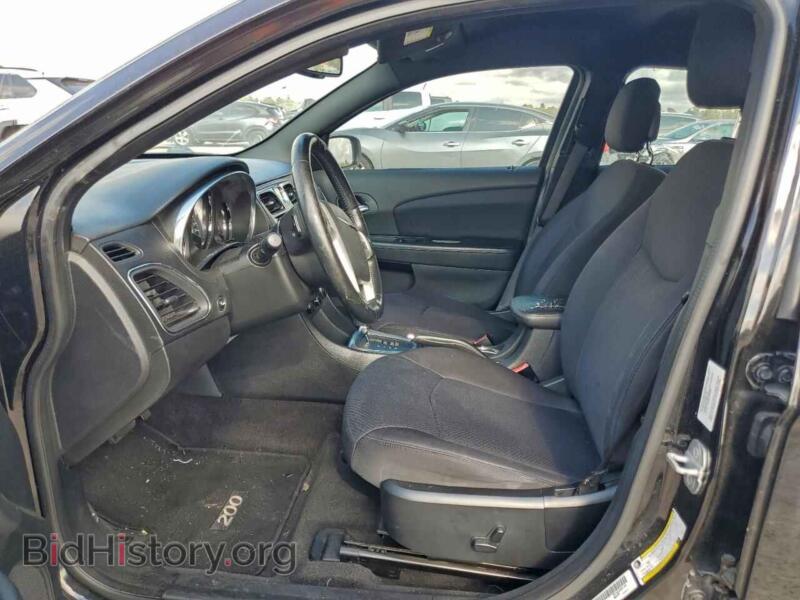 2012 Chrysler 200 (VIN 1C3CCBBB4CN301977) — photo 7 of 12