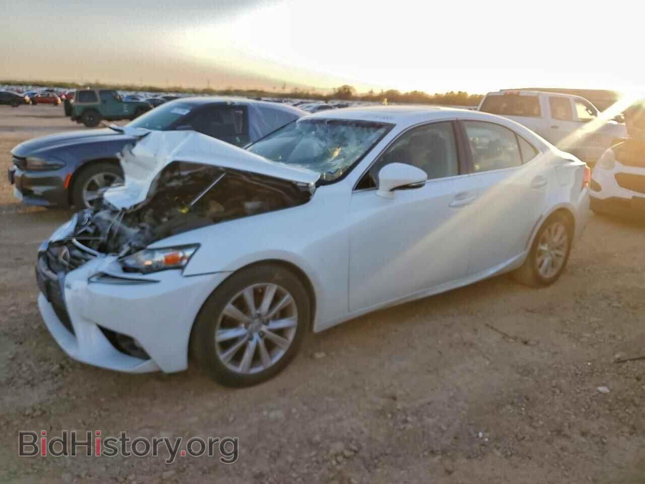 Фотография JTHBF1D25F5078079 - LEXUS IS 2015