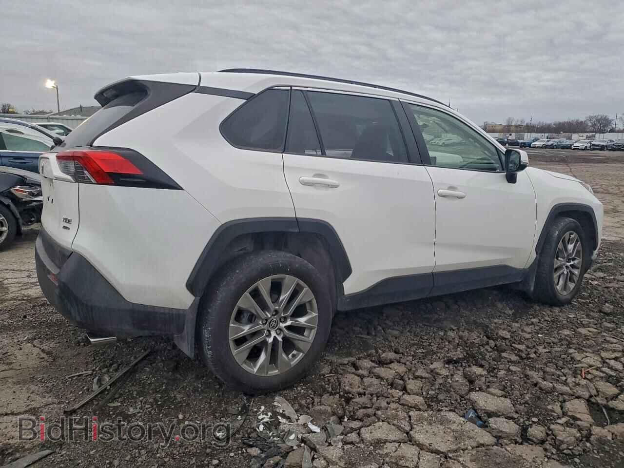 2020 TOYOTA RAV4 - VIN: JTMA1RFVXLD062009 - Фото 3