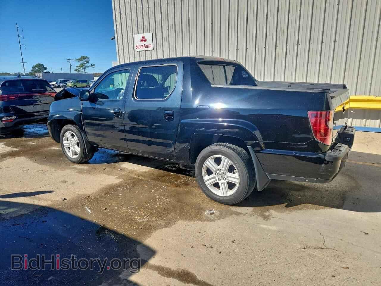 2011 HONDA RIDGELINE - VIN: 5FPYK1F52BB008330 - Фото 2