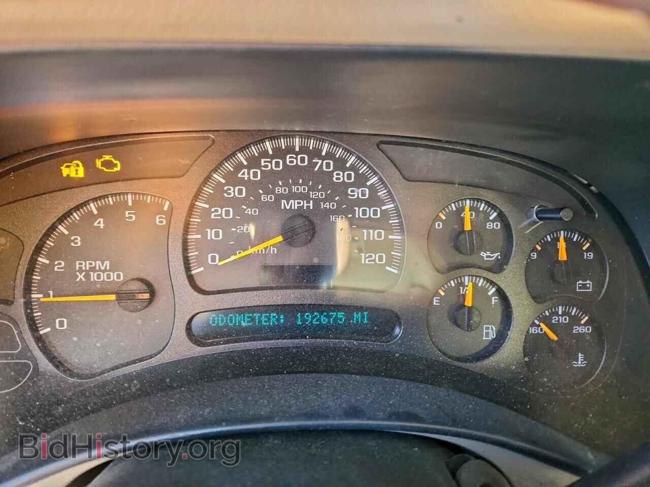 2005 GMC YUKON - VIN: 1GKEC13T25R227920 - Фото 9