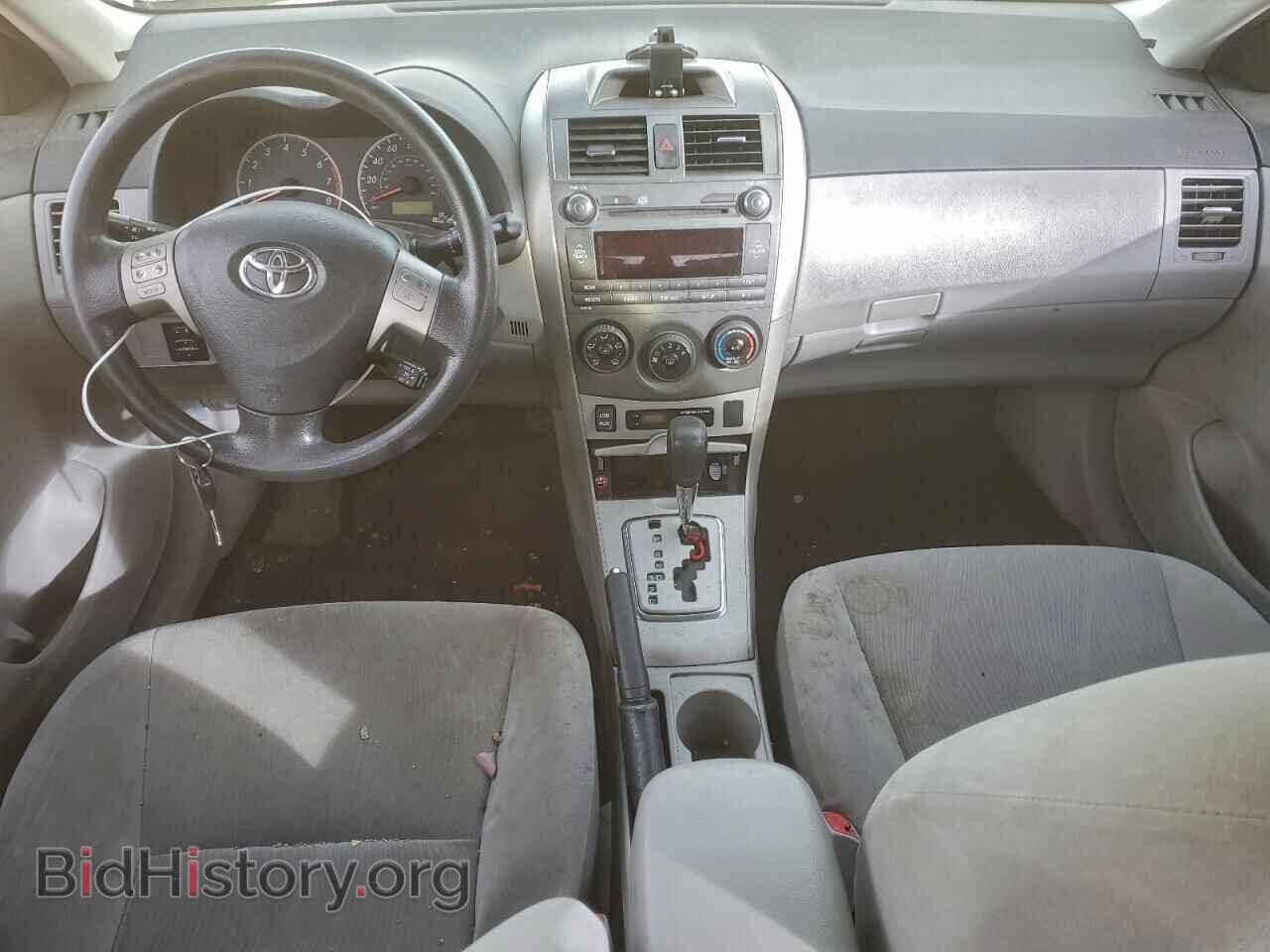2011 TOYOTA COROLLA - VIN: 2T1BU4EE0BC726619 - Фото 8