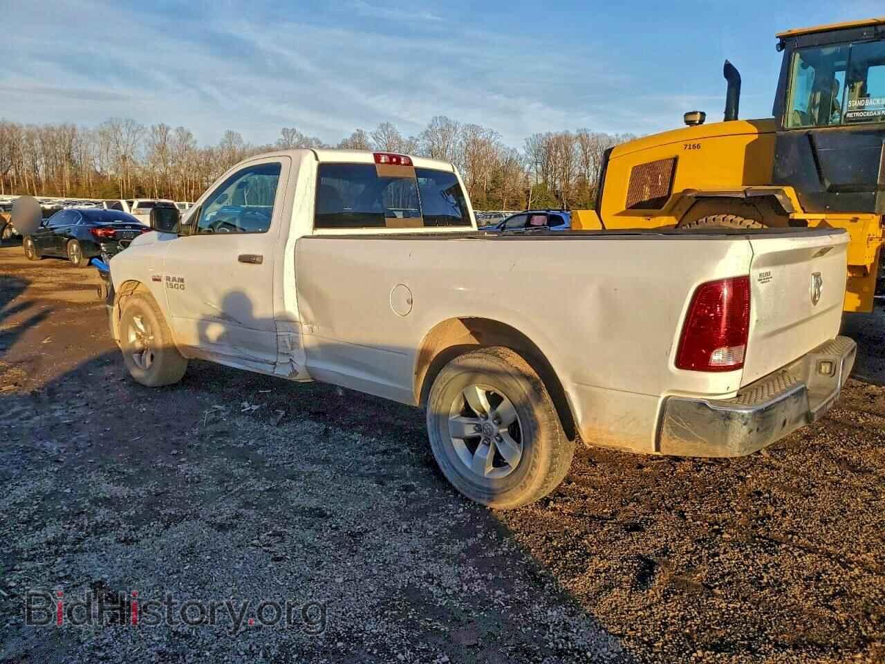 2018 RAM 1500 - VIN: 3C6JR6DT8JG129531 - Фото 2