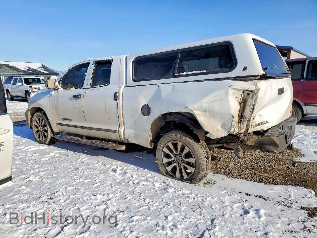 2011 TOYOTA All Models - VIN: 5TFUM5F12BX022336 - Фото 2