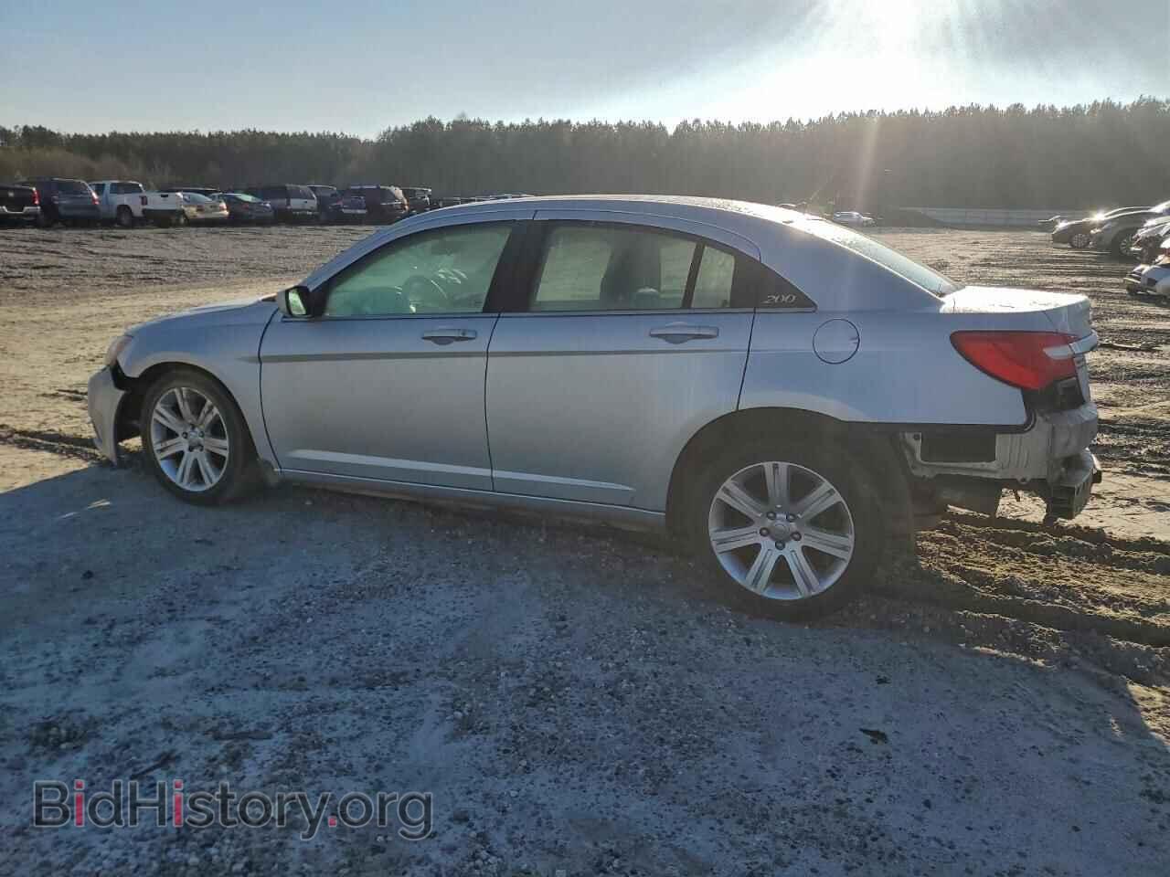 2012 CHRYSLER 200 - VIN: 1C3CCBAB3CN295431 - Photo 2