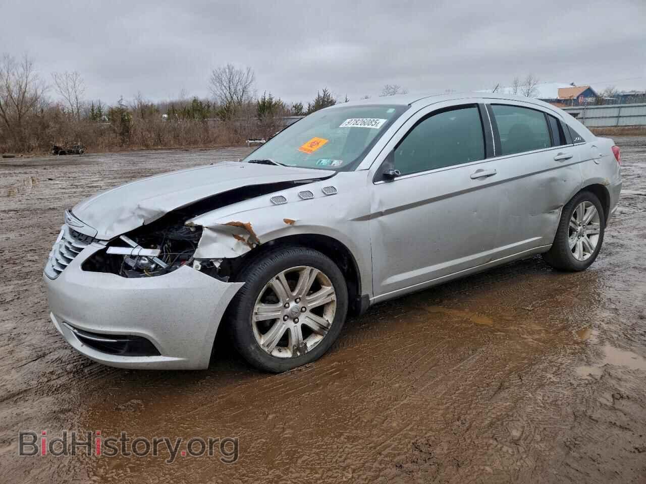 Photo 1C3BC1FB8BN617638 - CHRYSLER 200 2011