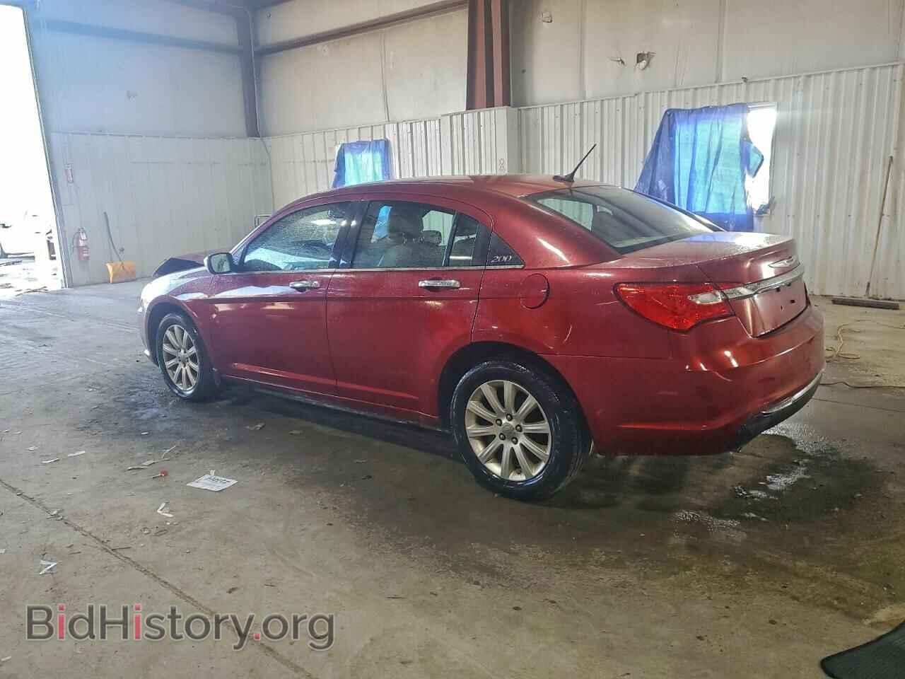 2013 CHRYSLER 200 - VIN: 1C3CCBCG7DN592907 - Фото 2