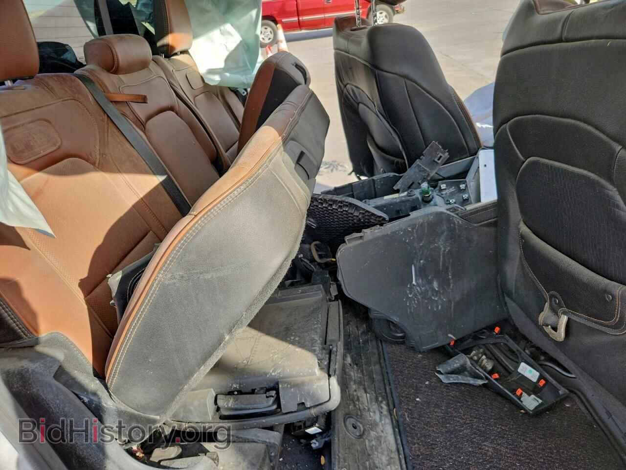 2019 RAM 1500 - VIN: 1C6SRFST8KN659398 - Фото 10