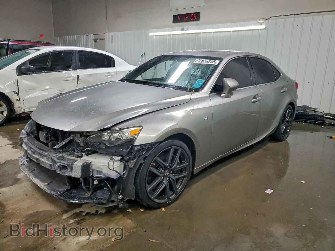 Photo JTHCE1D2XG5011180 - LEXUS IS 2016