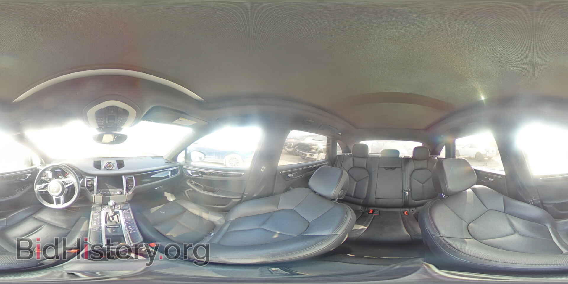 2018 PORSCHE MACAN - VIN: WP1AA2A53JLB18436 - Photo 16