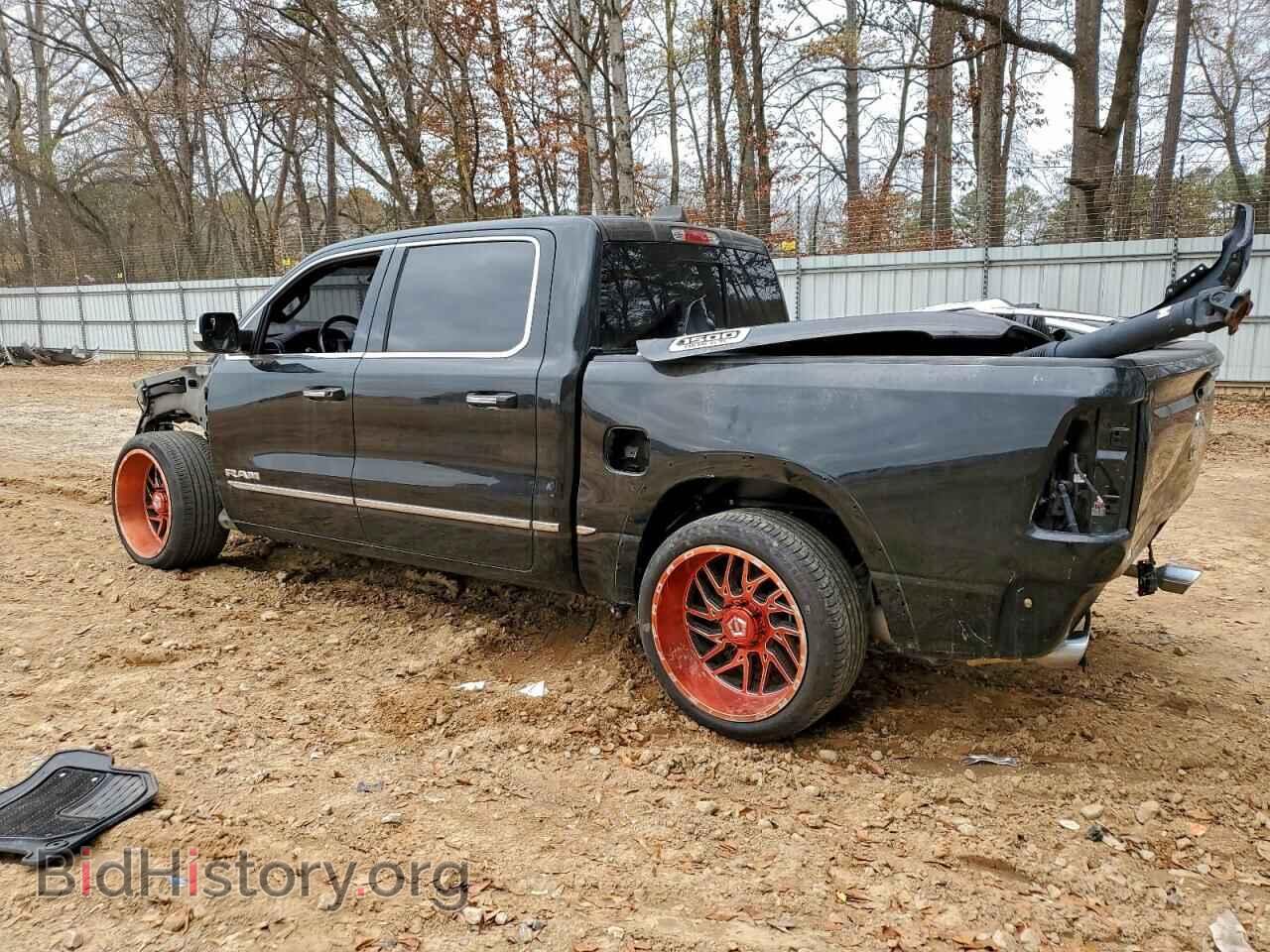 2019 RAM 1500 - VIN: 1C6RREHT2KN616269 - Фото 2