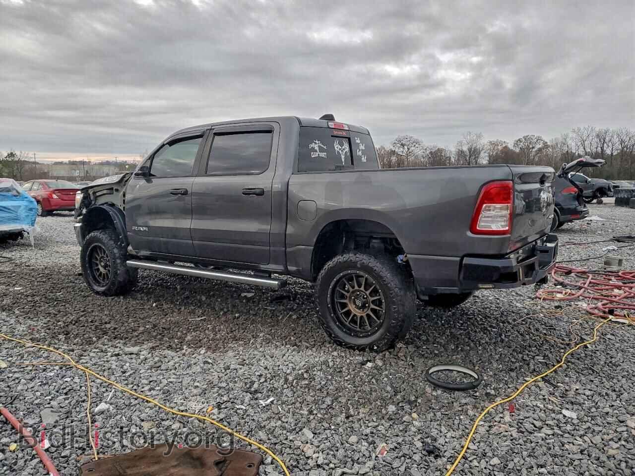 2019 RAM 1500 - VIN: 1C6SRFGT5KN630904 - Фото 2