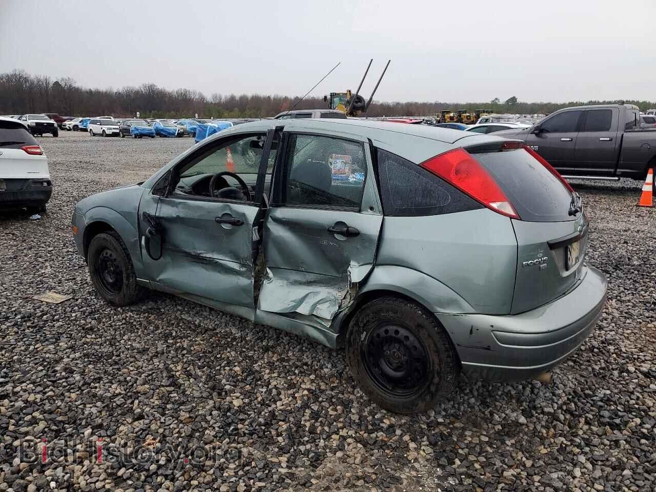 2005 FORD FOCUS - VIN: 3FAFP37N25R102387 - Фото 2