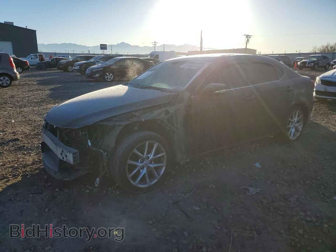 Фотография JTHCF5C28B5052485 - LEXUS IS 2011