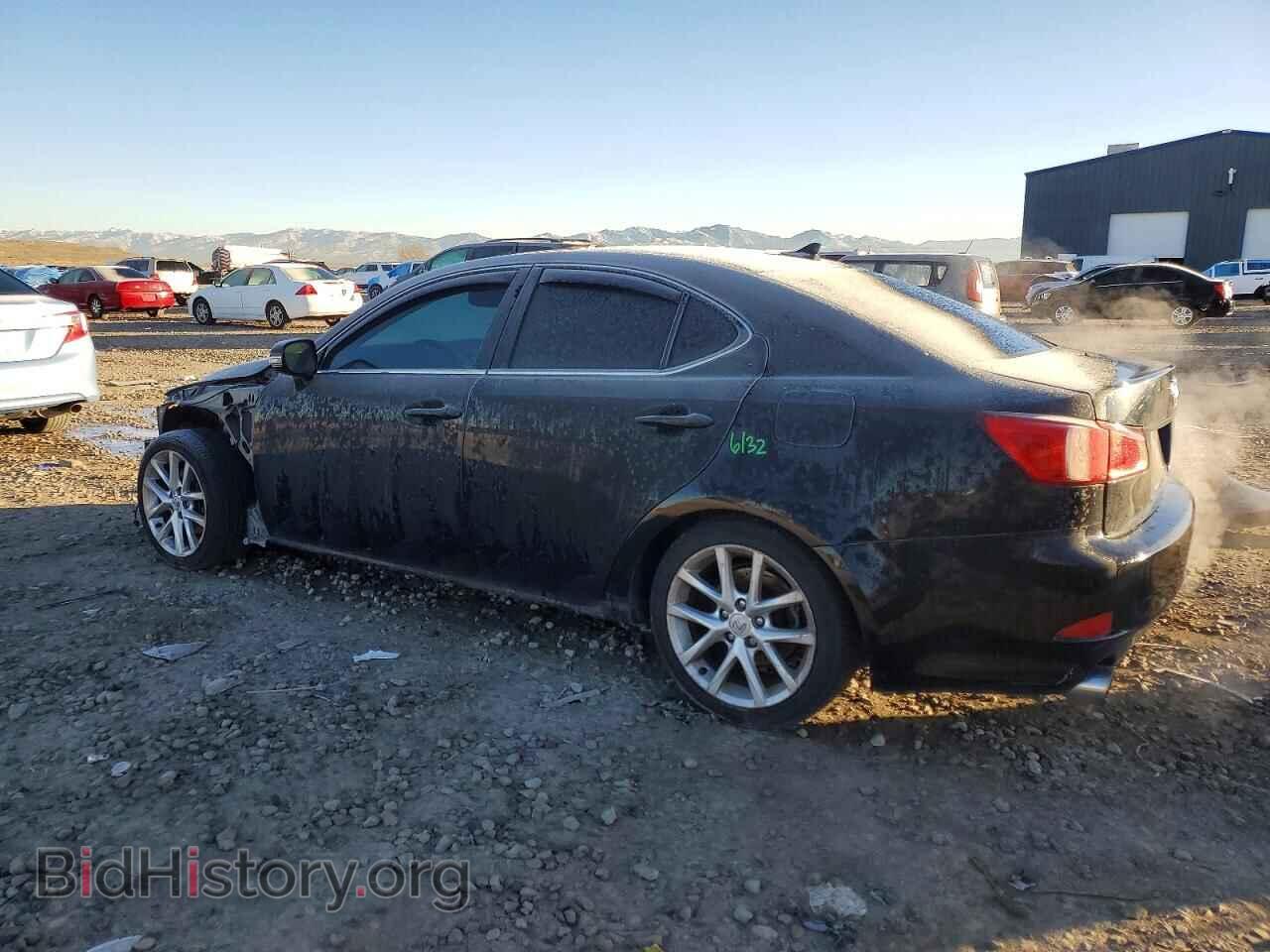 2011 LEXUS IS - VIN: JTHCF5C28B5052485 - Фото 2