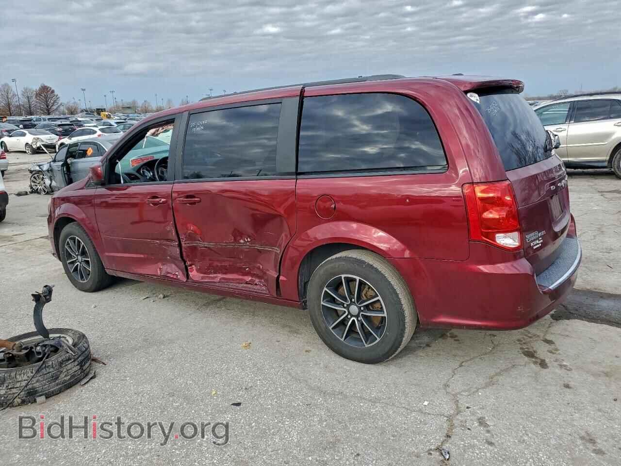 2017 DODGE CARAVAN - VIN: 2C4RDGEG2HR711324 - Фото 2