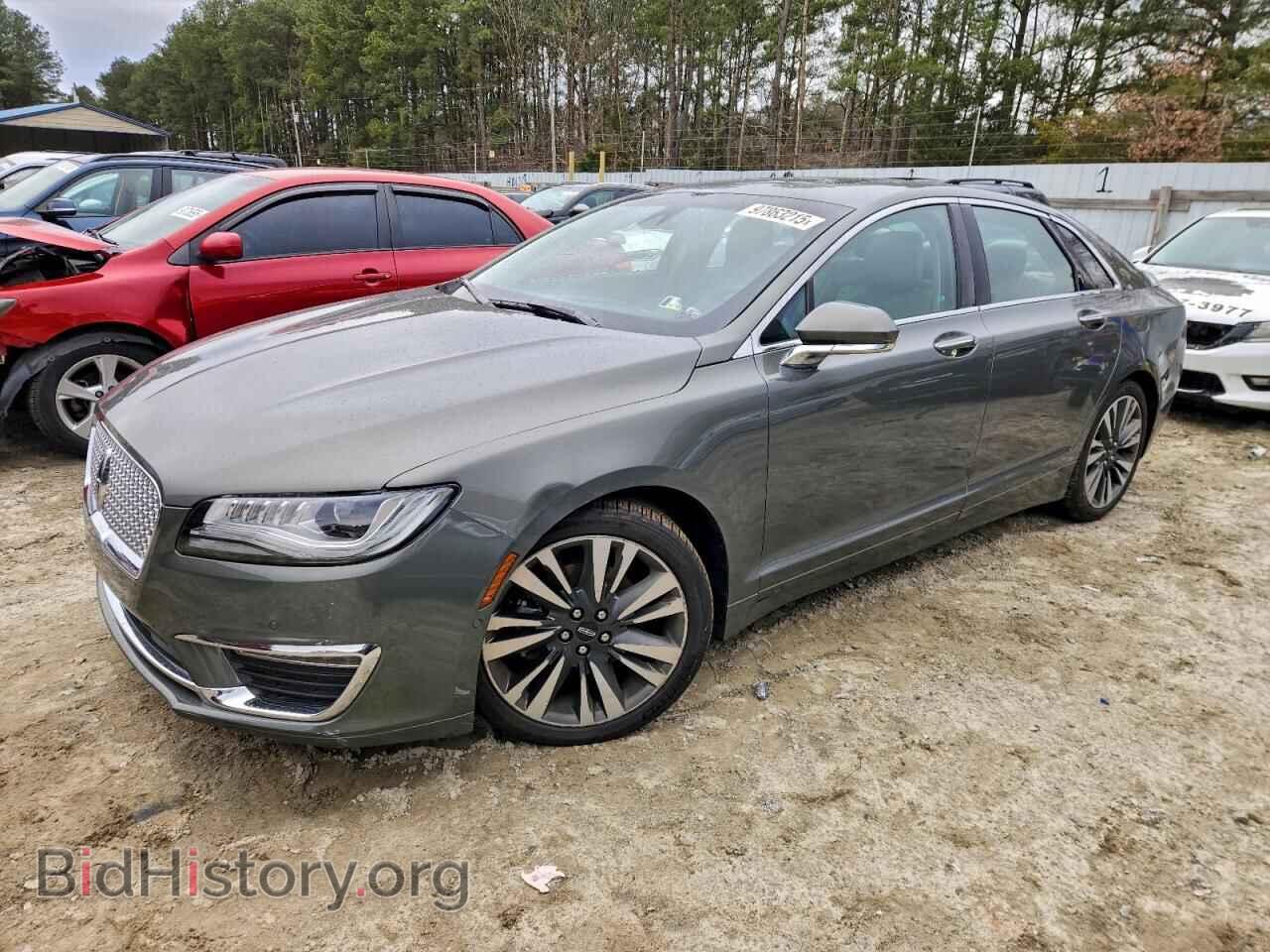 Фотография 3LN6L5F90HR647719 - LINCOLN MKZ 2017