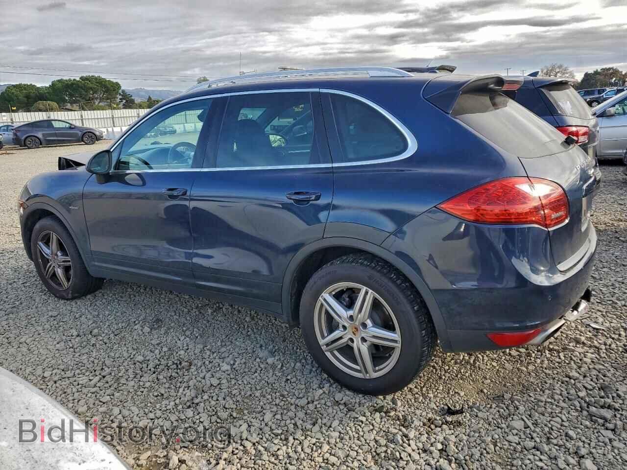 2013 PORSCHE CAYENNE - VIN: WP1AF2A29DLA40921 - Photo 2