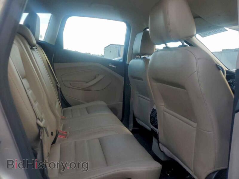 2017 Ford CMAX (VIN 1FADP5EU5HL105820) — фото 10 из 12